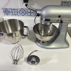 Kitchean aid artisan 5 quarts