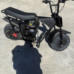 99cc Gas Powered Mini Bike 