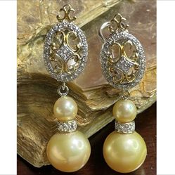 14KT Yellow Gold Art Deco Diamond & Pearl Dangle Earrings