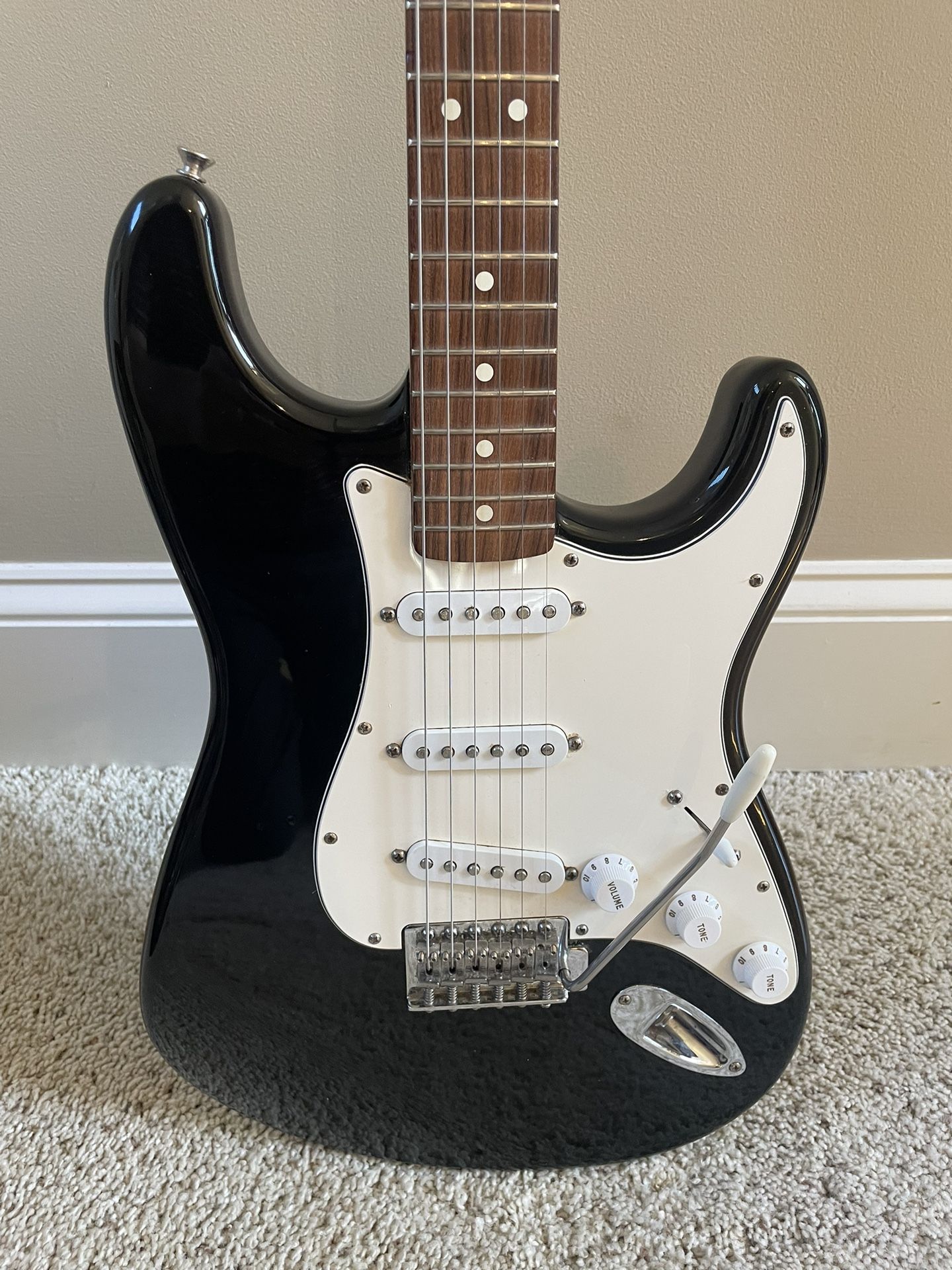 Fender Standard Stratocaster MIM Electric Guitar