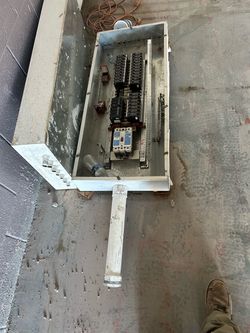Cutler Hammer Electrical panel