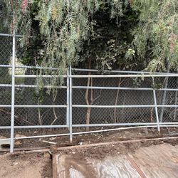 Pipe Panel With Gate