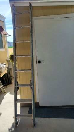 Heavy Duty Up To 350 Lbs Extension Ladder