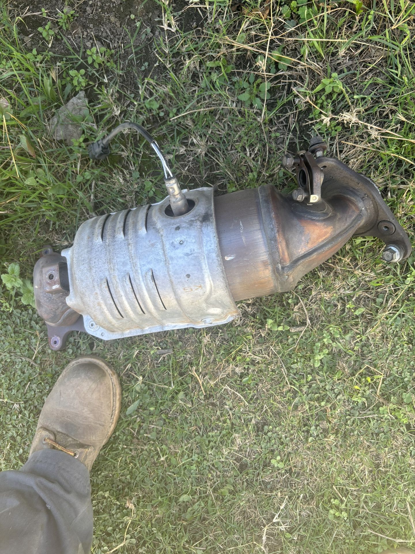 2009 Honda Part Out Exhaust System