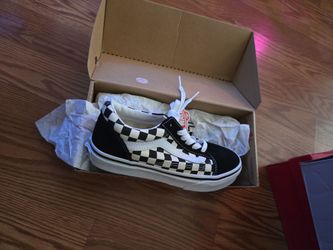 Youth Vans new size 2