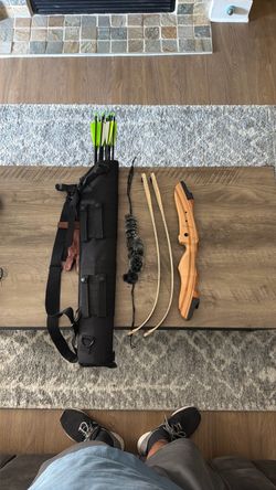 Razorback recurve bow
