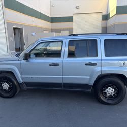 2014 Jeep Patriot Low Miles