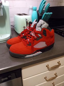 Size 12 clean no box