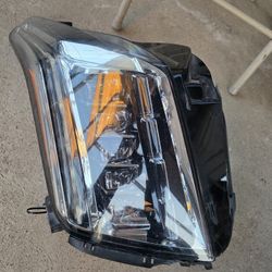 2015-20 Cadillac Escalade Headlight Oem