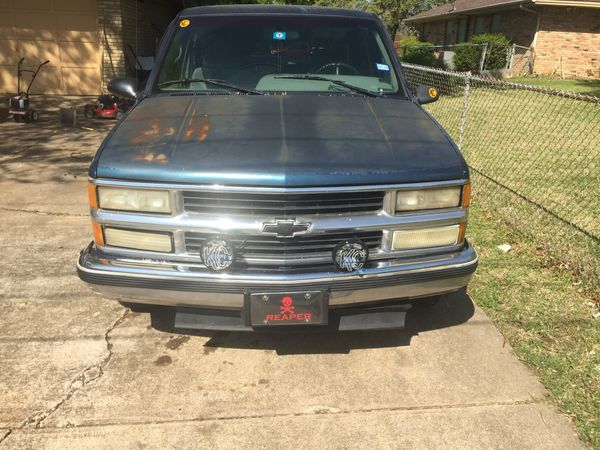1995 Chevy C1500 Silverado for Sale in Grand Prairie, TX