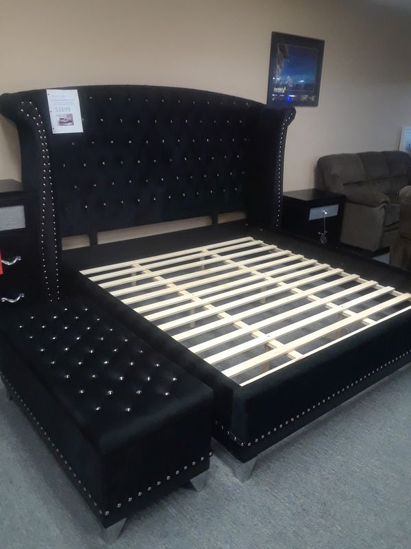Platform Eastern King bed frame box spring not required for Sale in