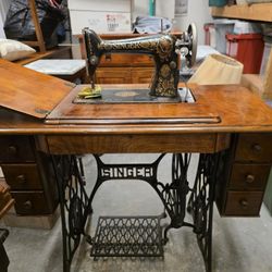 Antique Singer Model 66 Red Eye Treadle Sewing Machine Cabinet Drawers