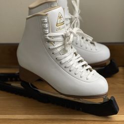 Jackson Mystique Ice Skates – Size 7 – Lightly Used