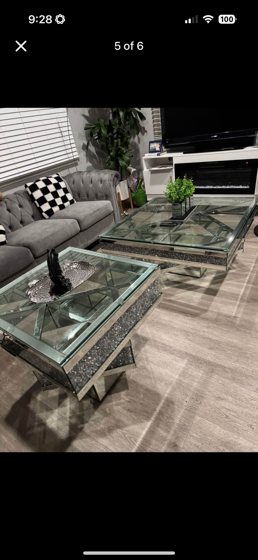 2 End Tables 1 Coffee Table