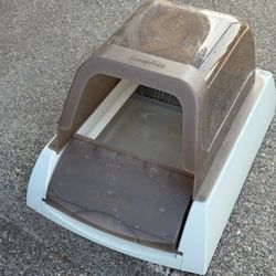 Petsafe Scoopfree Litter Box