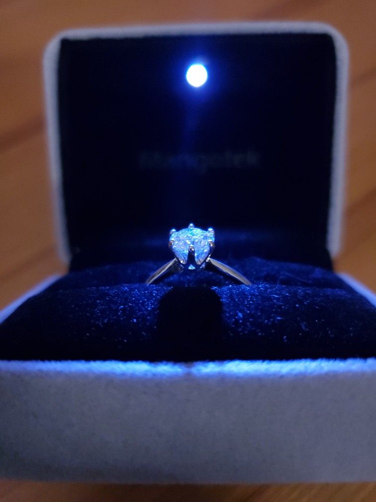Moissanite 1 CT Ring 