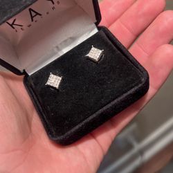 Kay Diamond Wg Studs