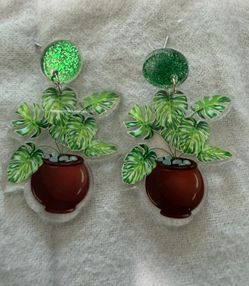 Green Monstera Plant Pot Decorative Earrings - Unbranded