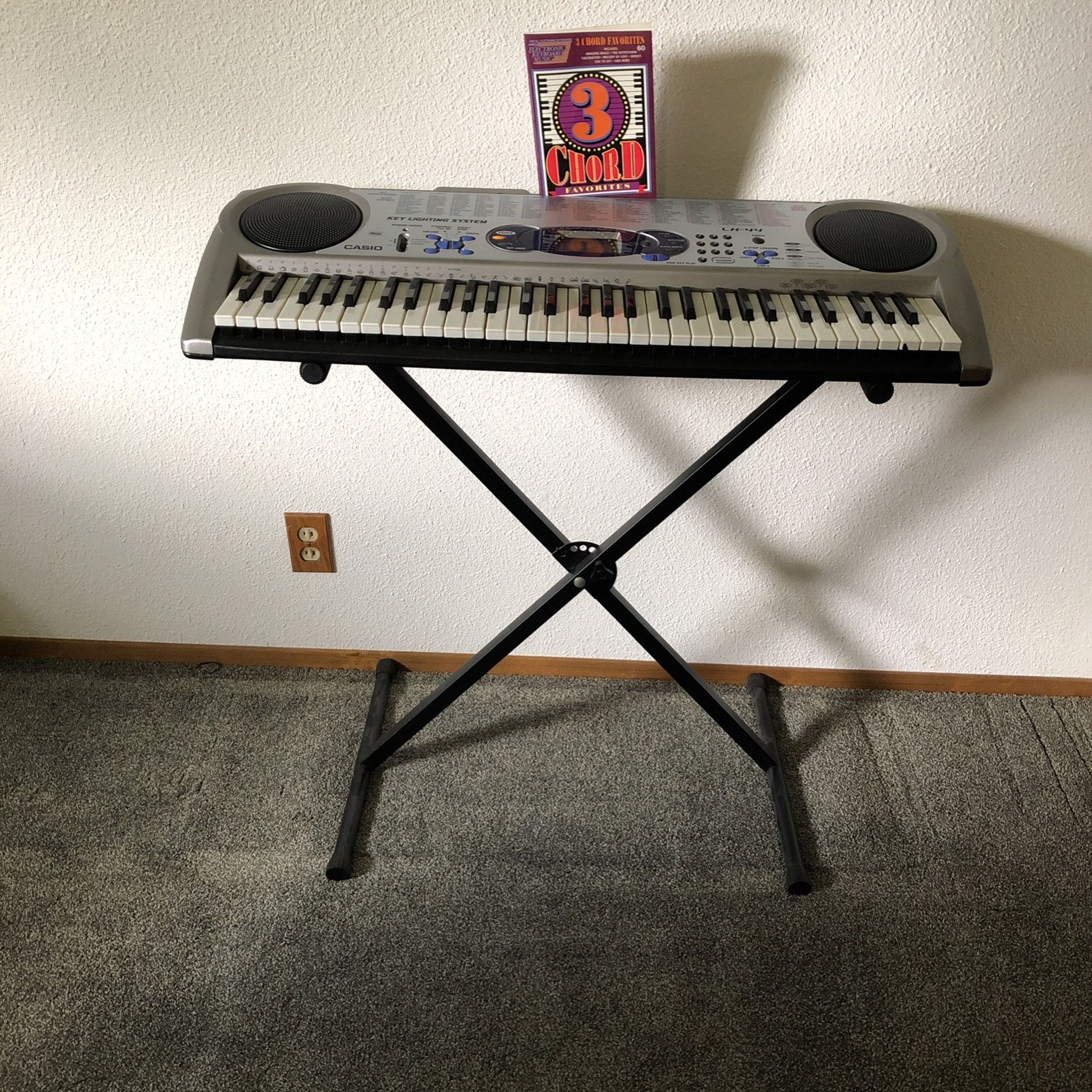 Casio LK-44 Keyboard & Stand