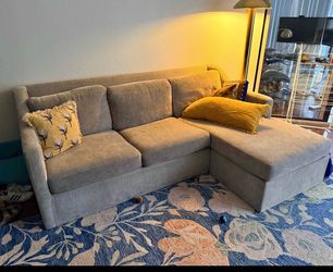 Crate & Barrel Upholstered Furniture free delivery 🚚