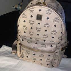 In excellent condition authentic mcm Backpack 