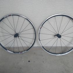 700c Shimano Aluminum Wheelset 