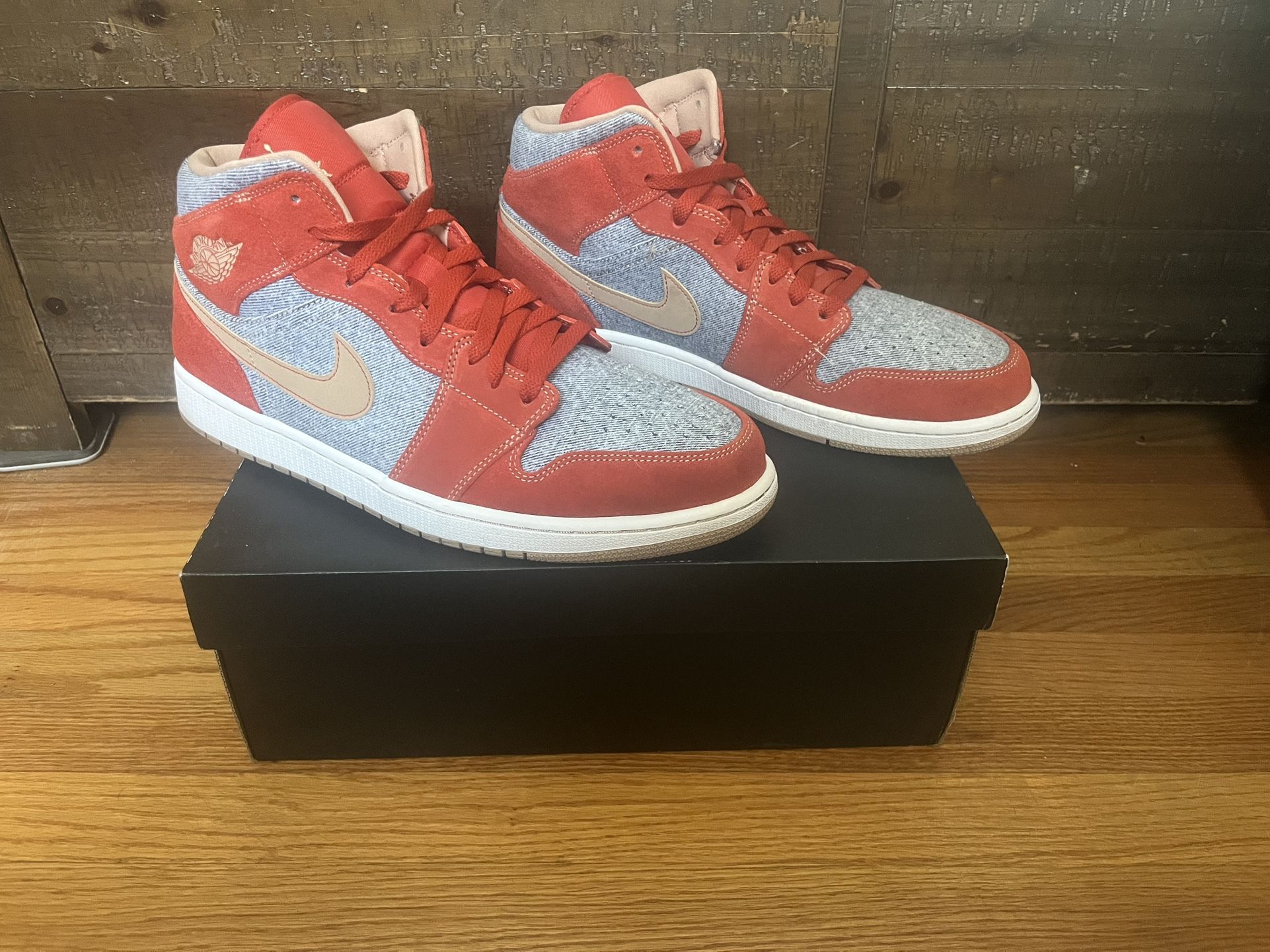 Nike Air Jordan 1 Mid SE Denim Red Cinnabar Hemp DM4352-600 Sz 13 (see details)