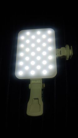 Clip-On LED Video Light 2500mAh Dimmable Selfie Panel for iPhone Laptop Camera