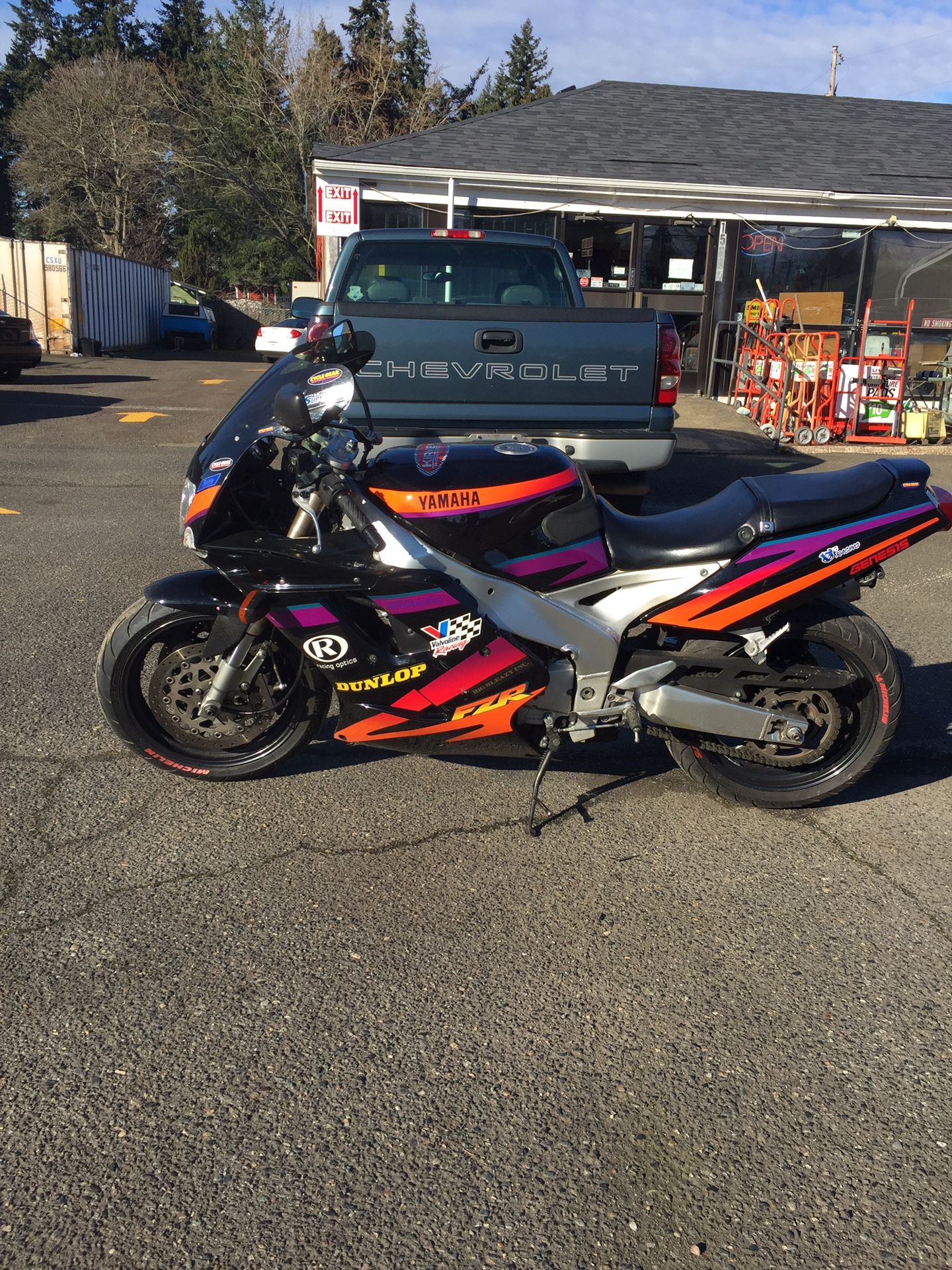 1994 Yamaha FZR 1000