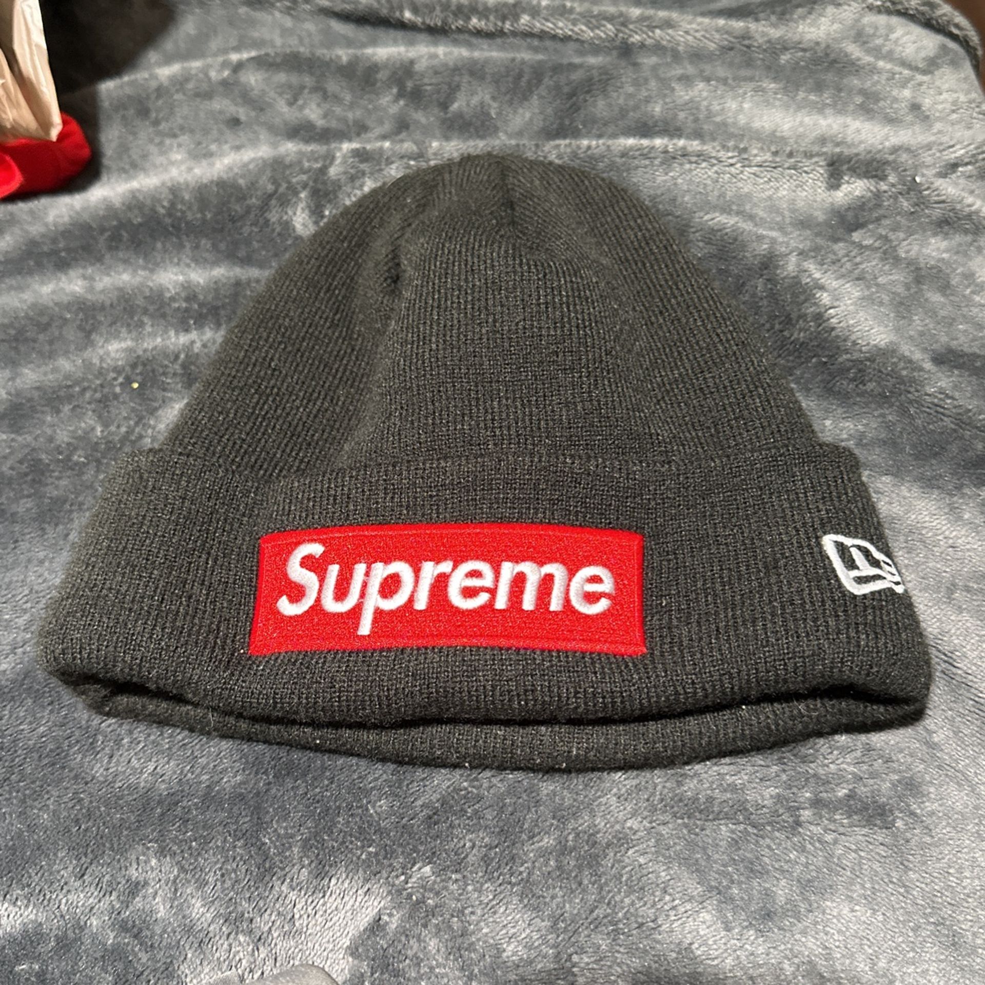 Supreme Hat