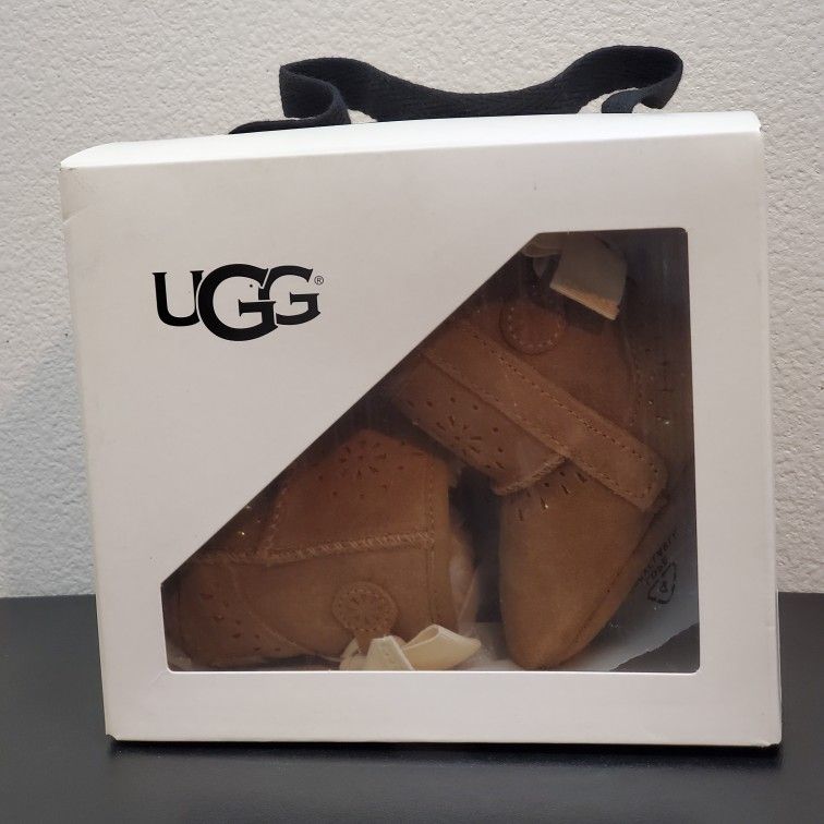UGG Australian Jesse Bow 2 Sunshine Perf Sheepskin Brown Crib Booties Sz 0/1