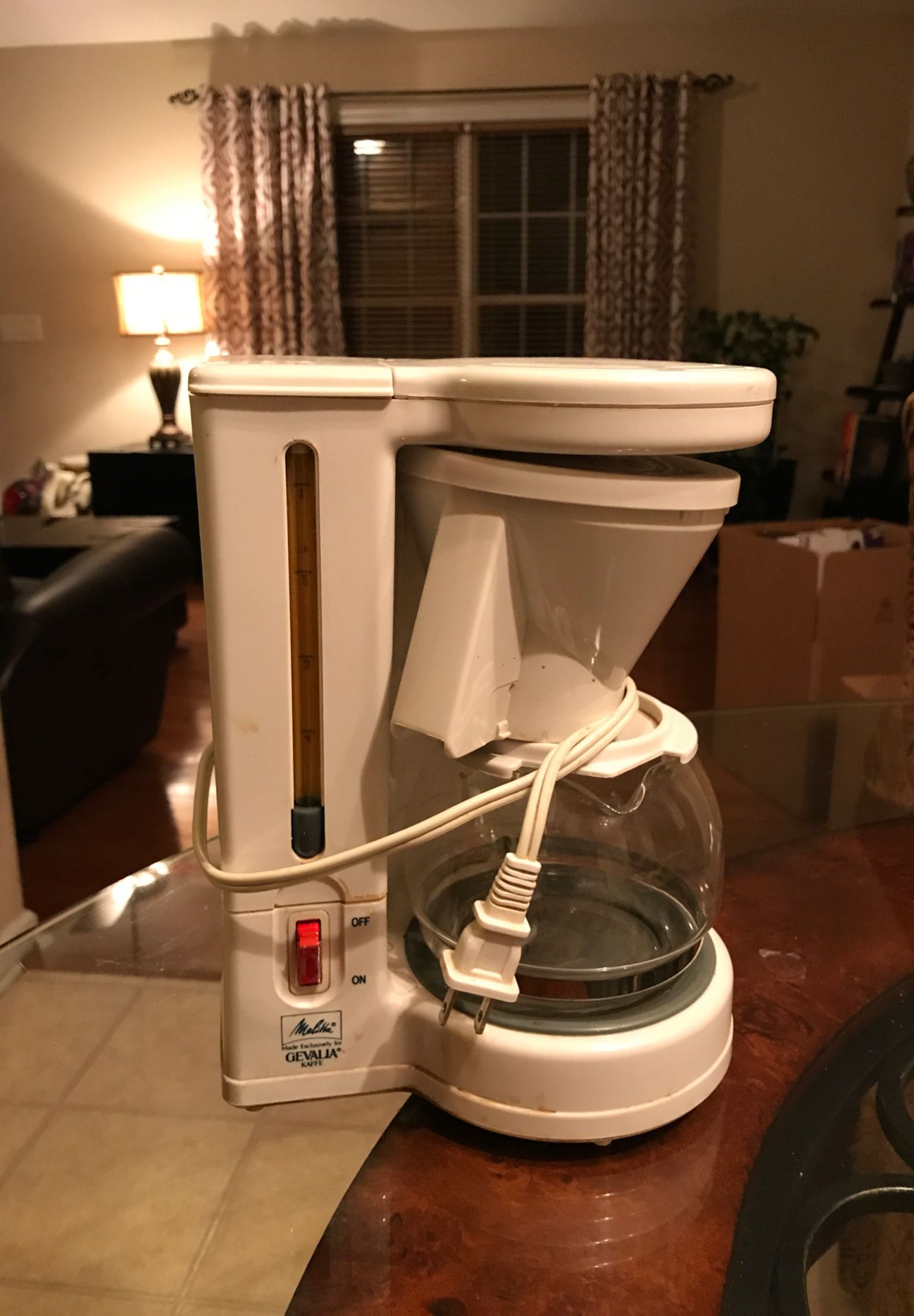 Miniature coffee maker