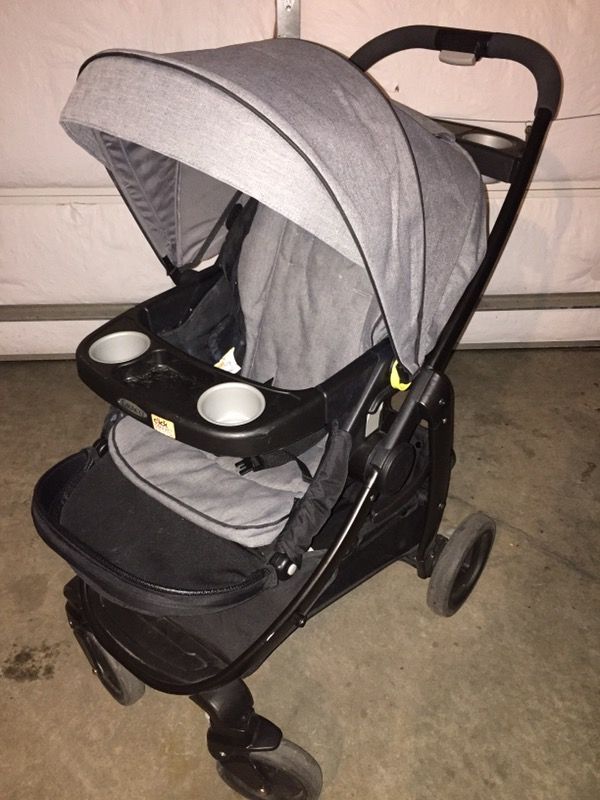 Graco Modes Click Connect Travel System Stroller, Car Seat and Base - Downton Collection