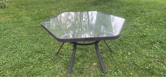 Outdoor Patio Table