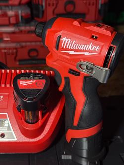 Milwaukee M12 12V Lithium-lon Subcompact Brushless Cordless 1/4 in. Hex Impact Driver