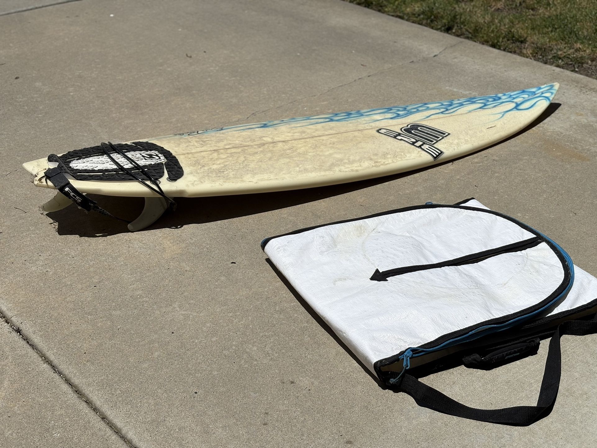 Erie Surfboard Used