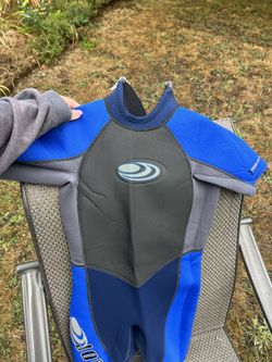 Kids wet suit 