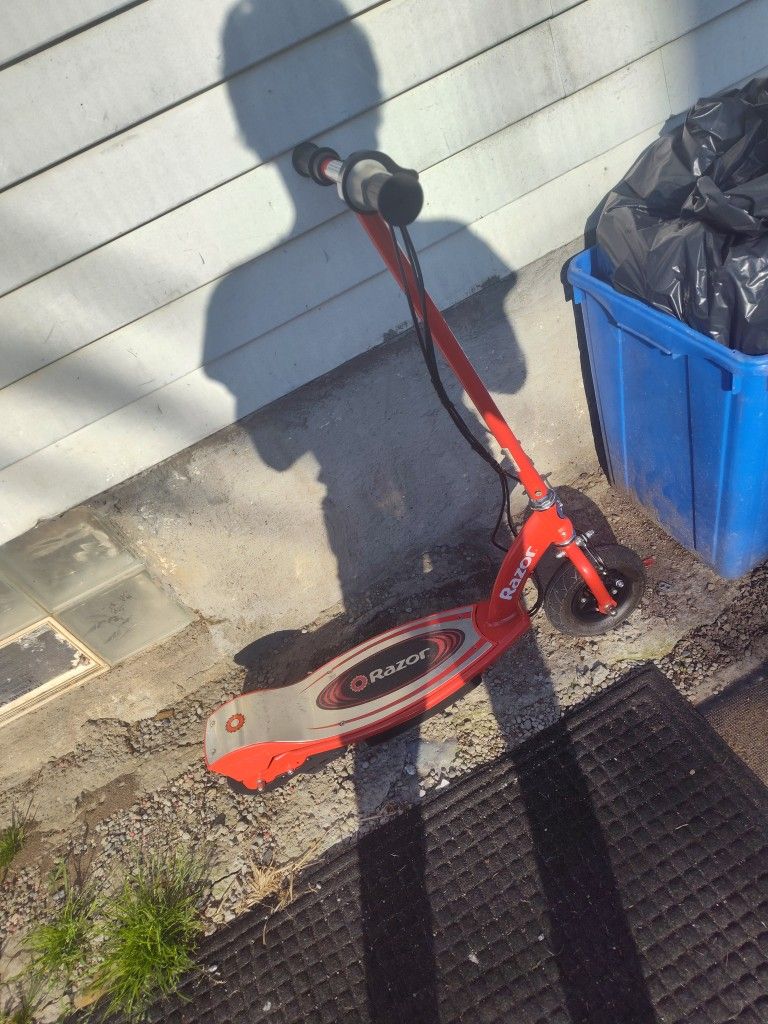 Three Electric Scooters $100 A Piece Or Trade