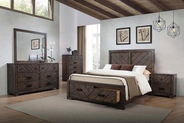 New 4pc queen size bedroom set with storage tax included free delivery