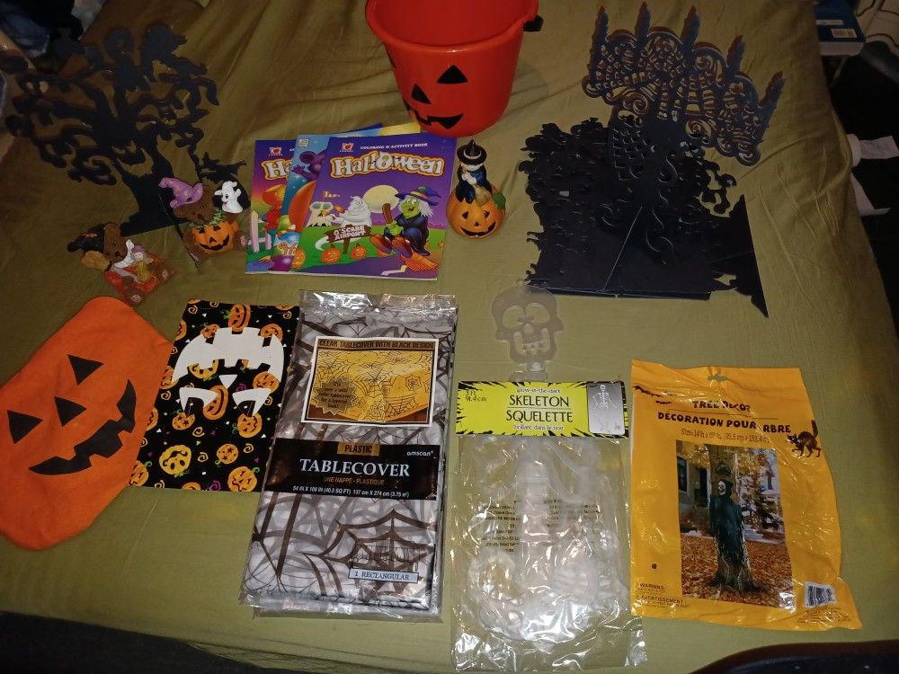 Halloween Party Supplies