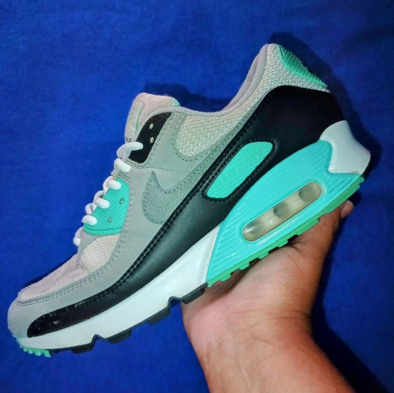 Men's Nike Air Max 90 Hyper Turquoise *Read The Description*