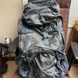 Field & Stream 1871 Mountain Scout Outdoor Hiking Internal Frame Backpack 45L