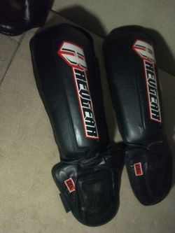Revgear Defender Gel Shin Guards (Best Offer)
