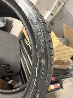245/35Z20 95 Y NEXAN Tire