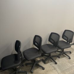 Office Desk Chairs