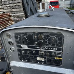  WELDING MACHINE GENERATOR  1996 SAE 250 BLACK FACE