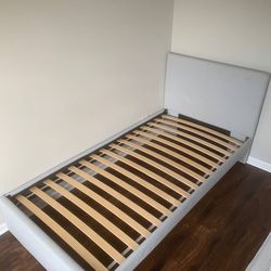 Ikea twin bed Gladstad