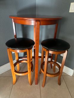 Bar table & stools