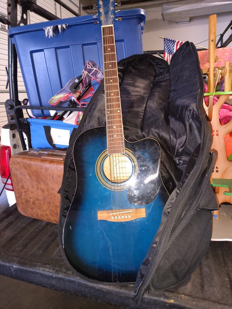 Johnson and Amigo Beginner and Intermediate player's Guitar