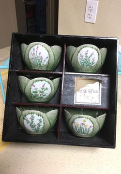 Cute Chinese bowel set
